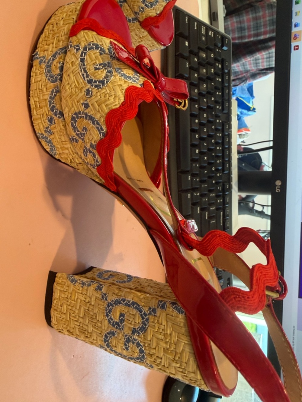 Gucci Red Patent & Woven Platform Slingback Heels - Picture 7 of 7